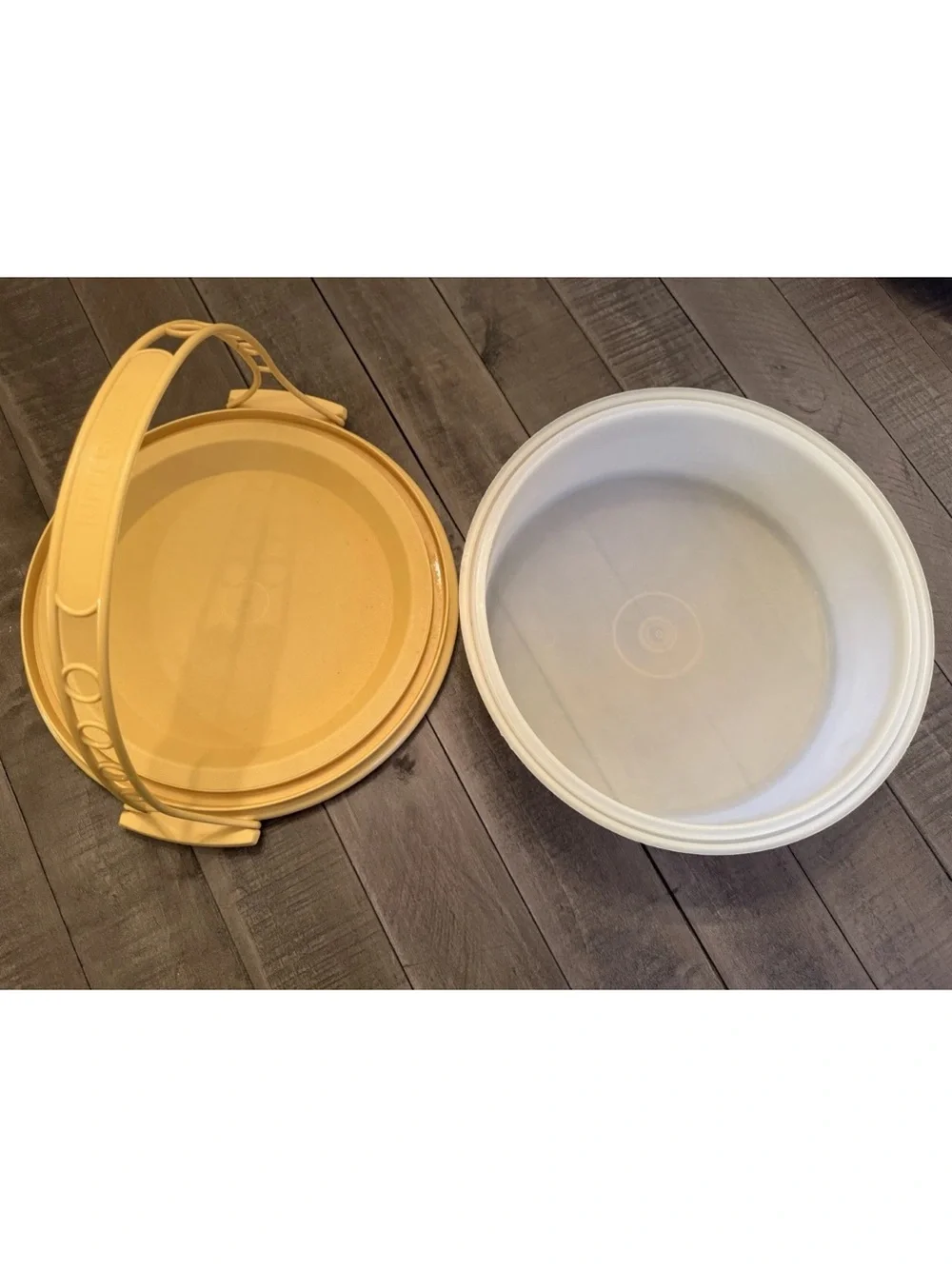 Vintage Harvest Gold Tupperware 3 Piece Steamer & 10” Cake Carrier w/Lid LOT